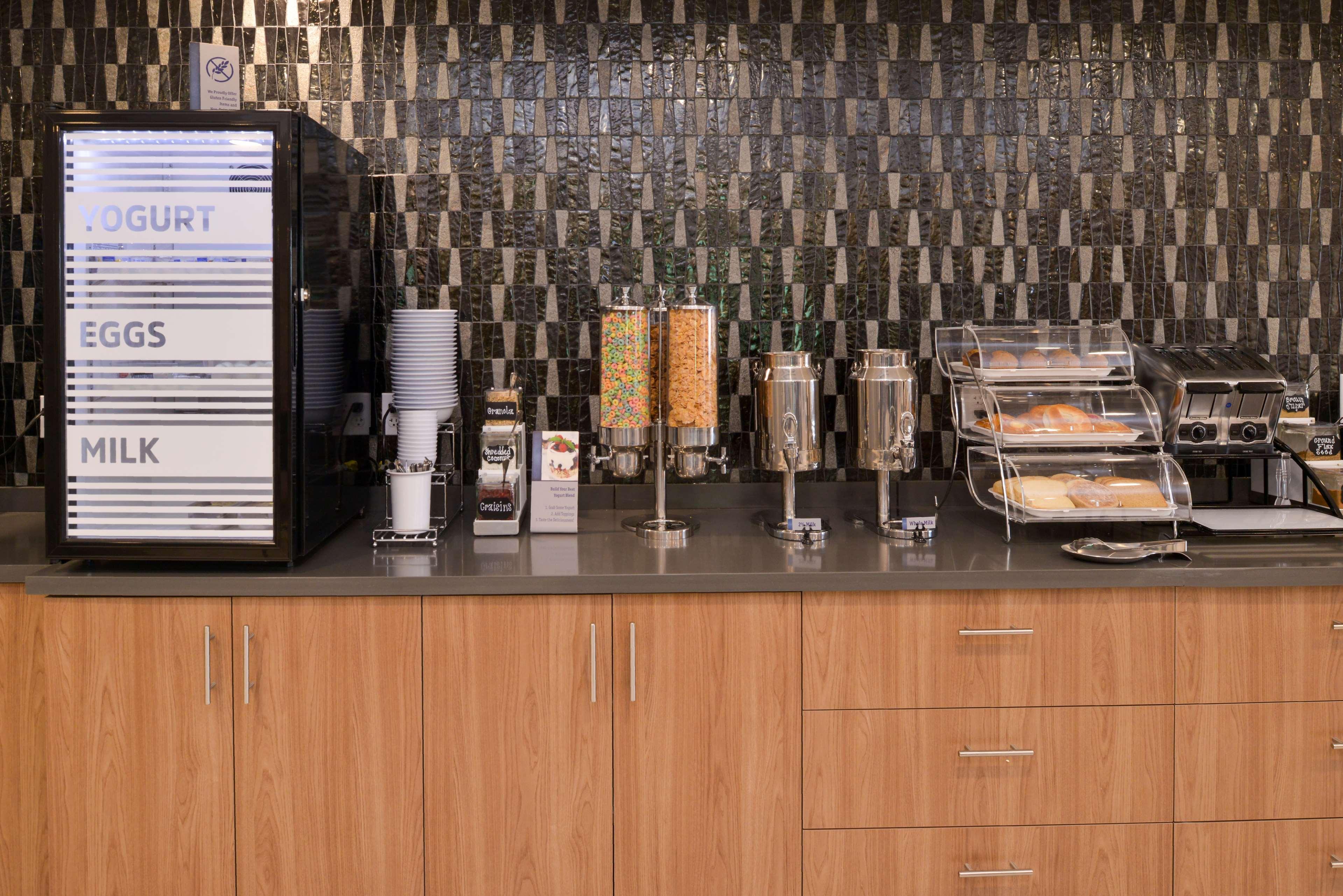 Best Western Plus West Covina Inn Ngoại thất bức ảnh
