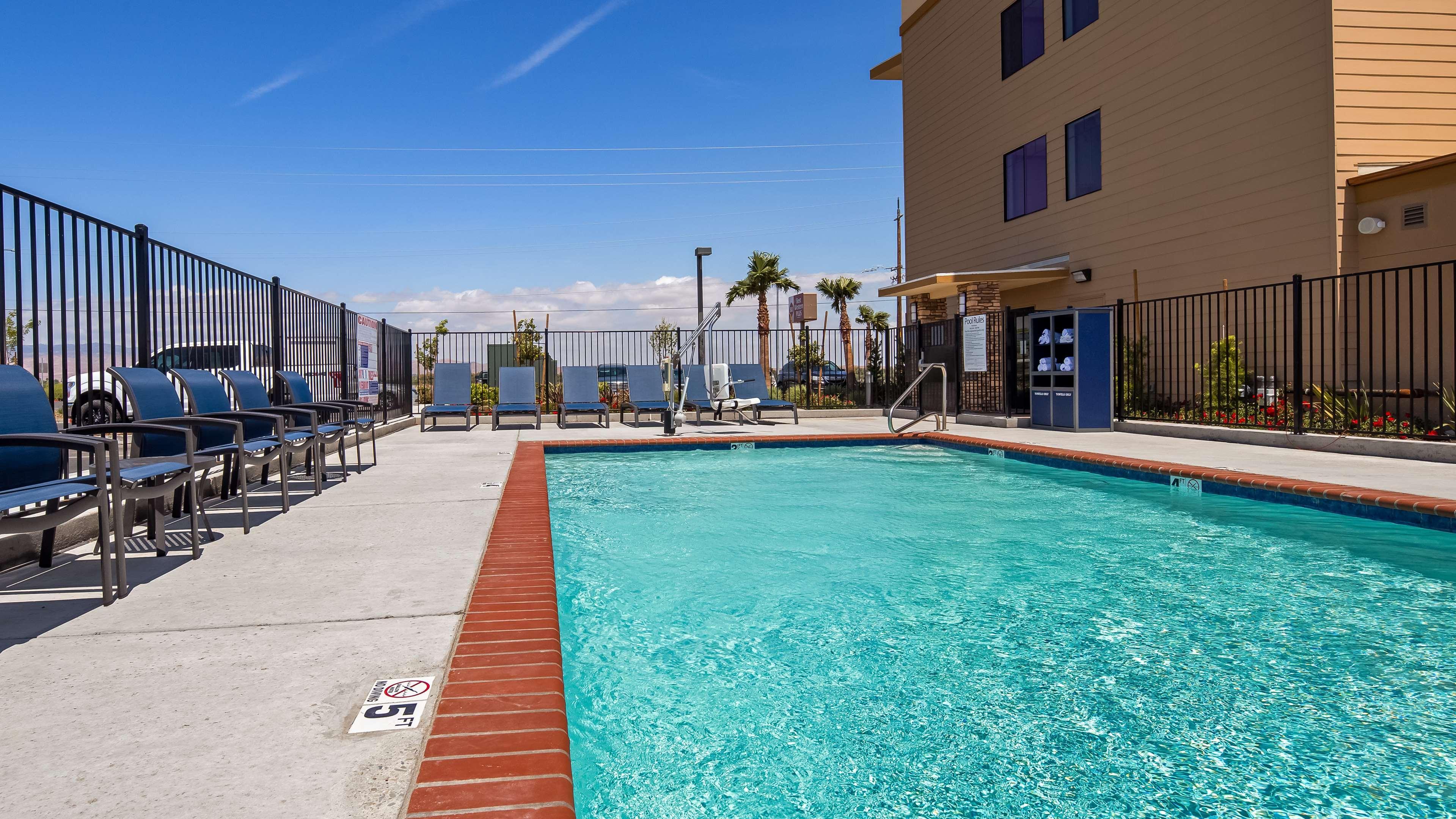 Best Western Plus West Covina Inn Ngoại thất bức ảnh
