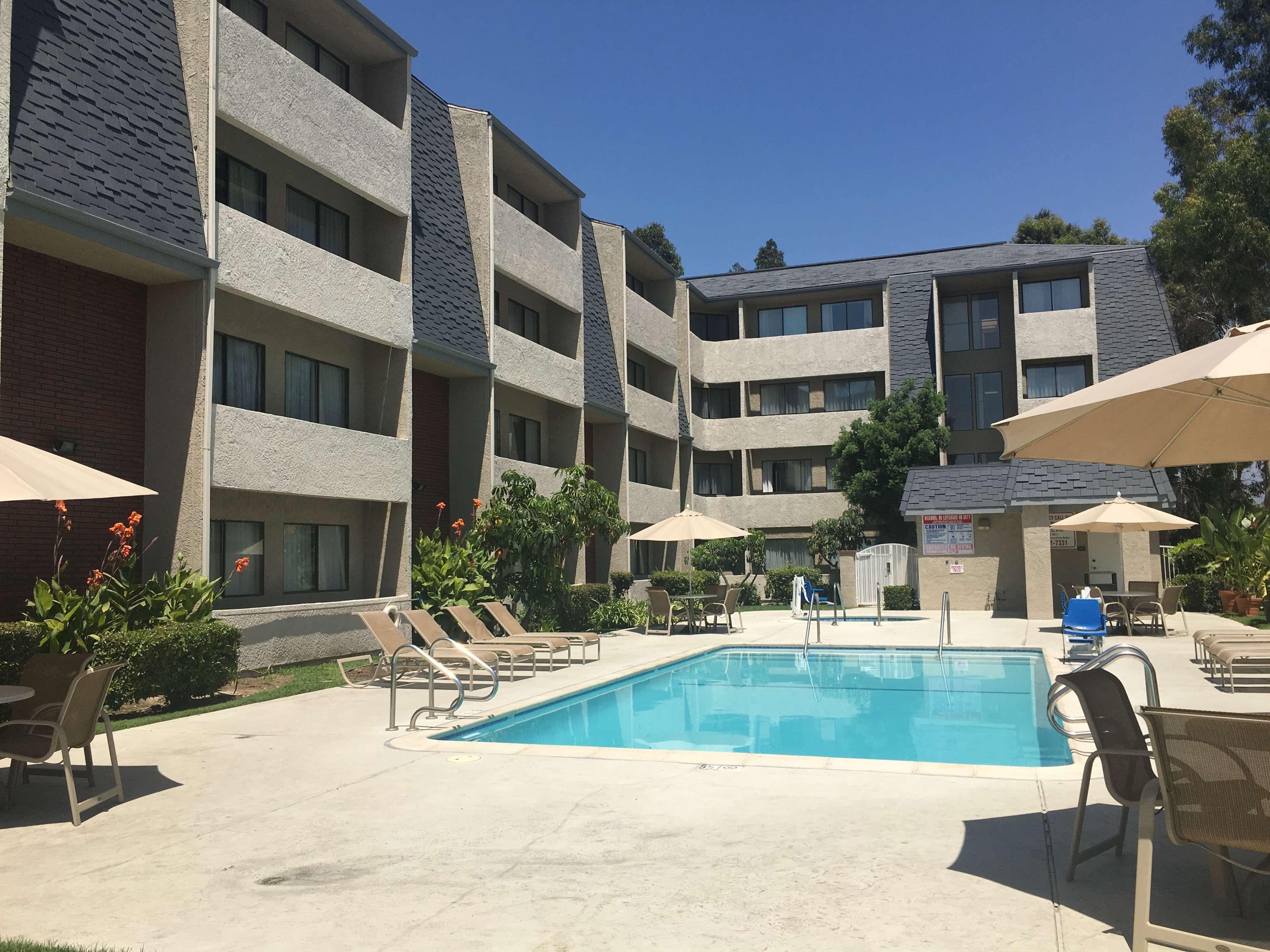 Best Western Plus West Covina Inn Ngoại thất bức ảnh