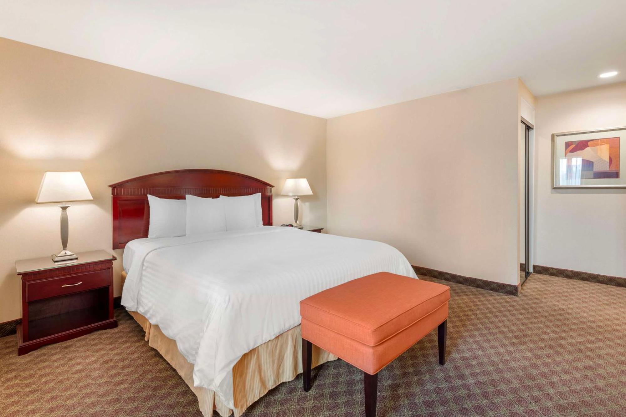 Best Western Plus West Covina Inn Ngoại thất bức ảnh