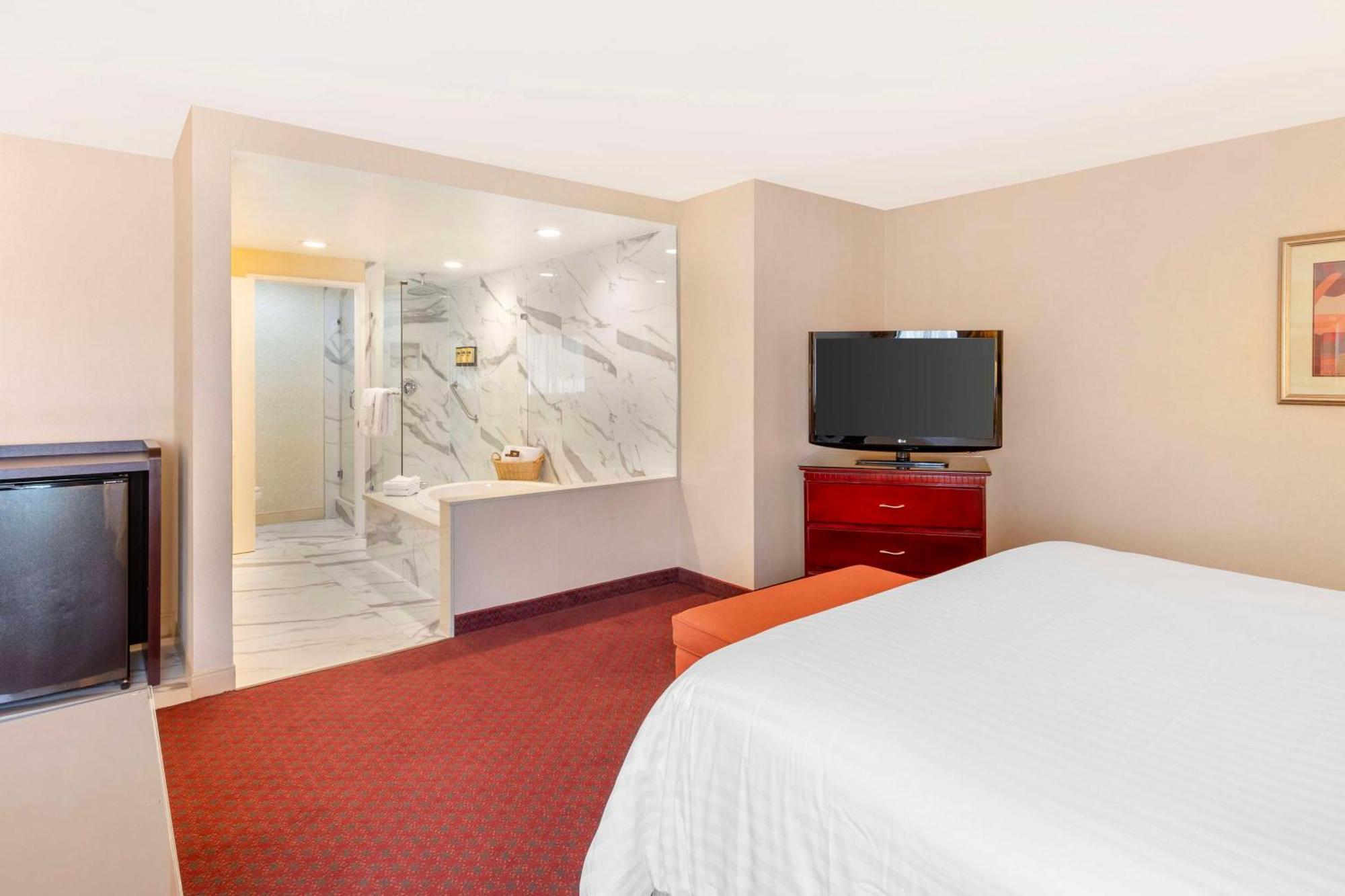 Best Western Plus West Covina Inn Ngoại thất bức ảnh