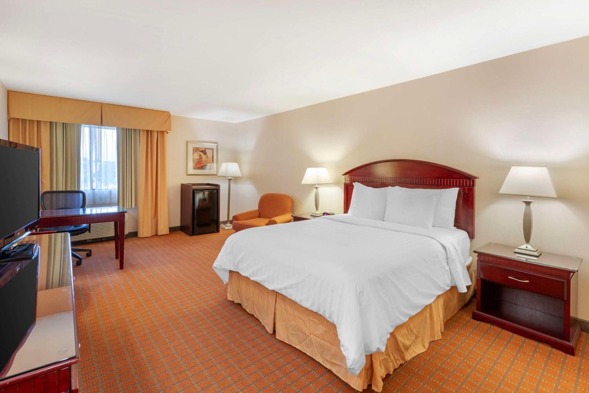 Best Western Plus West Covina Inn Ngoại thất bức ảnh